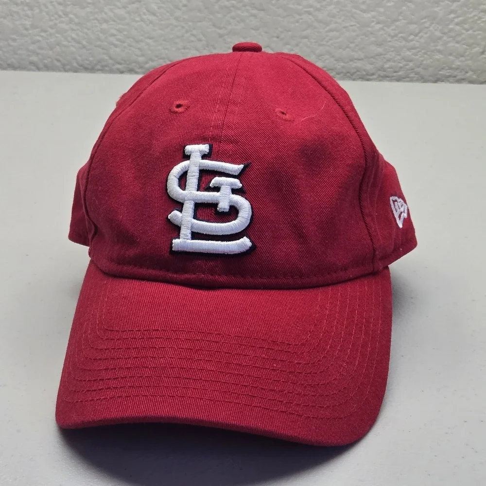 St Louis Cardinals‎ Women Baseball Cap OS Red New Era Curved Buckle Strapback